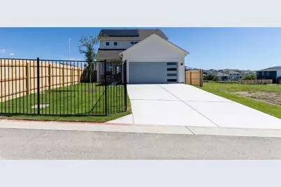 9812 Petrichor Boulevard, Manor, TX 78653 - Photo 9