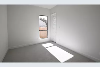 318 Prickly Poppy Loop, Kyle, TX 78640 - Photo 17