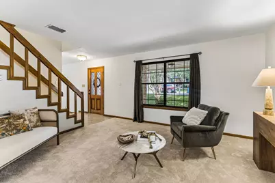 10107 Grand Oak Drive, Austin, TX 78750 - Photo 11