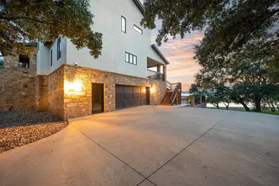 516 Deckhouse Drive, Point Venture, TX 78645 - Photo 3