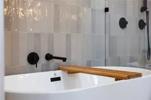 516 Deckhouse Dr, Point Venture, TX 78645 - Photo 17