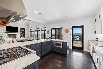 516 Deckhouse Drive, Point Venture, TX 78645 - Photo 11