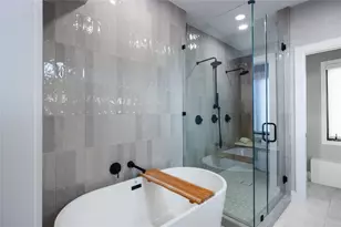 516 Deckhouse Dr, Point Venture, TX 78645 - Photo 15