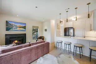 802 S 1st St, Austin, TX 78704 - Photo 1