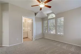 541 Shant St, Austin, TX 78748 - Photo 15