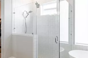 7505 Becasseau Dr, Austin, TX 78738 - Photo 23