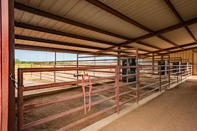 2055 County Road 284, Liberty Hill, TX 78642 - Photo 29