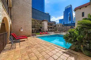 505 W 7th St, Austin, TX 78701 - Photo 21