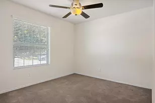 444 Druse Ln, Jarrell, TX 76537 - Photo 11