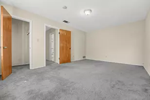 1650 Co Rd 421, Taylor, TX 76574 - Photo 19