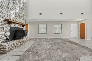1650 Co Rd 421, Taylor, TX 76574 - Photo 9