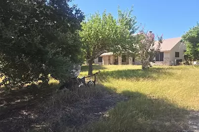 1650 County Road 421, Taylor, TX 76574 - Photo 1