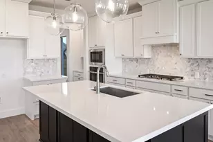 448 Bay Breeze Dr, Kyle, TX 78640 - Photo 7