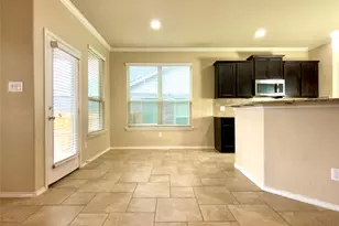 1810 Logan Trail, New Braunfels, TX 78130 - Photo 15