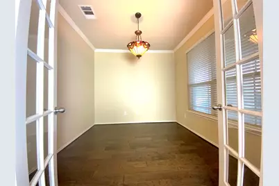 1810 Logan Trail, New Braunfels, TX 78130 - Photo 7