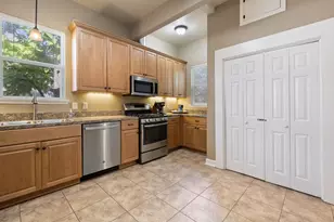 314 W 3rd St, Taylor, TX 76574 - Photo 15