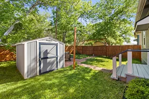 314 W 3rd St, Taylor, TX 76574 - Photo 25