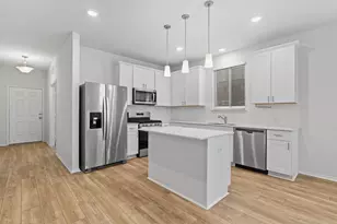 408 Grace Lilly Dr, Buda, TX 78610 - Photo 5