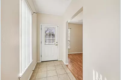 323 Crockett Loop, Georgetown, TX 78633 - Photo 3