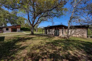 2215 Spoke Hollow Rd, Wimberley, TX 78676 - Photo 27