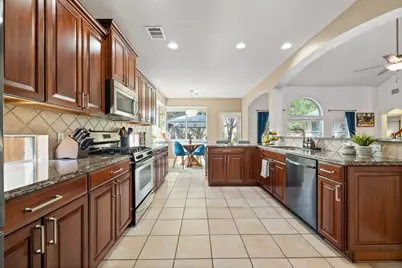 13720 Shadowlawn Trace, Manor, TX 78653 - Photo 13