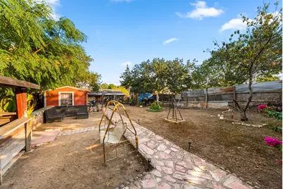 2900 Webberville Road, Austin, TX 78702 - Photo 19
