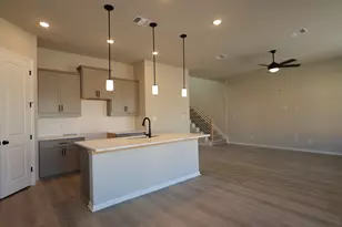 578 Darley Oak Dr, Dripping Springs, TX 78620 - Photo 5