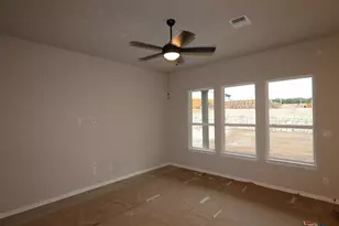 578 Darley Oak Dr, Dripping Springs, TX 78620 - Photo 5