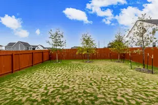 1703 Kit Cir, Austin, TX 78758 - Photo 27