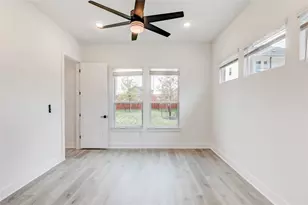 1703 Kit Cir, Austin, TX 78758 - Photo 15