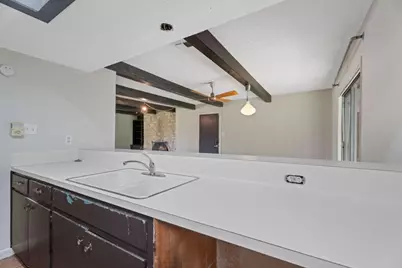 1910 Woodland Avenue, Austin, TX 78741 - Photo 7