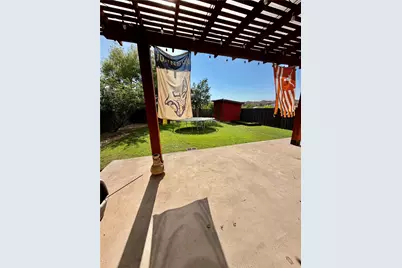 1247 Shadow Creek Boulevard, Buda, TX 78610 - Photo 9