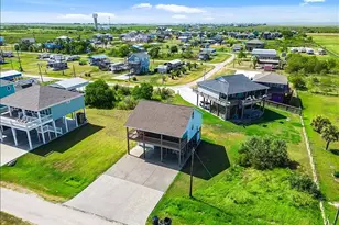 157 Verdia Dr, Crystal Beach, TX 77650 - Photo 31