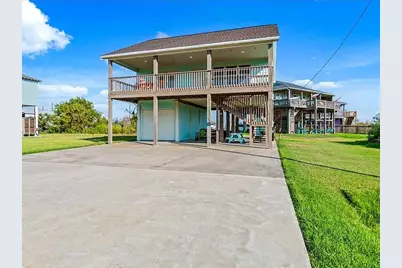 157 Verdia Drive, Crystal Beach, TX 77650 - Photo 1