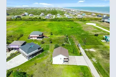 157 Verdia Drive, Crystal Beach, TX 77650 - Photo 33