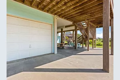 157 Verdia Drive, Crystal Beach, TX 77650 - Photo 27