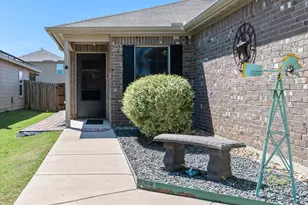 1533 Breanna Ln, Kyle, TX 78640 - Photo 3