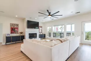 22401 Briarview Dr, Briarcliff, TX 78669 - Photo 13