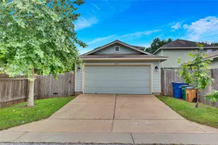 2212 Melissa Oaks Ln, Austin, TX 78744 - Photo 35