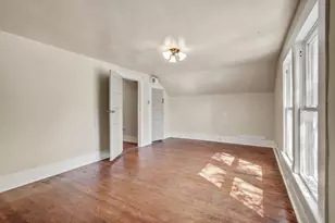 704 Franklin Blvd, Austin, TX 78751 - Photo 21