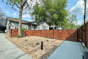 914 E 39th St, Austin, TX 78751 - Photo 31