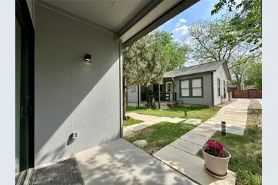 914 E 39th Street #2, Austin, TX 78751 - Photo 3