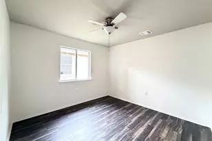 5216 English Glade Dr, Austin, TX 78724 - Photo 9