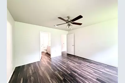 5216 English Glade Drive, Austin, TX 78724 - Photo 11