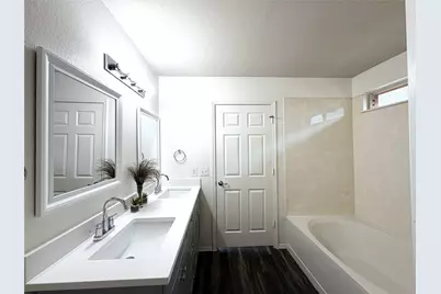 5216 English Glade Drive, Austin, TX 78724 - Photo 13