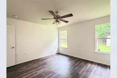 5216 English Glade Drive, Austin, TX 78724 - Photo 7