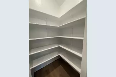 192 Beth Ann Loop, Taylor, TX 76574 - Photo 5