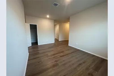 192 Beth Ann Loop, Taylor, TX 76574 - Photo 7