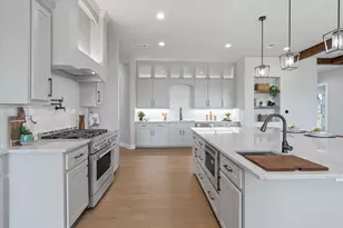 713 San Gabriel Ranch Rd, Liberty Hill, TX 78641 - Photo 7