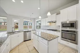 20516 Fairleaf St, Pflugerville, TX 78660 - Photo 13